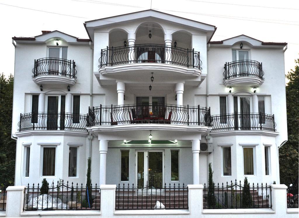 Villa Bella Boutique Hotel Kavadartsi Bagian luar foto